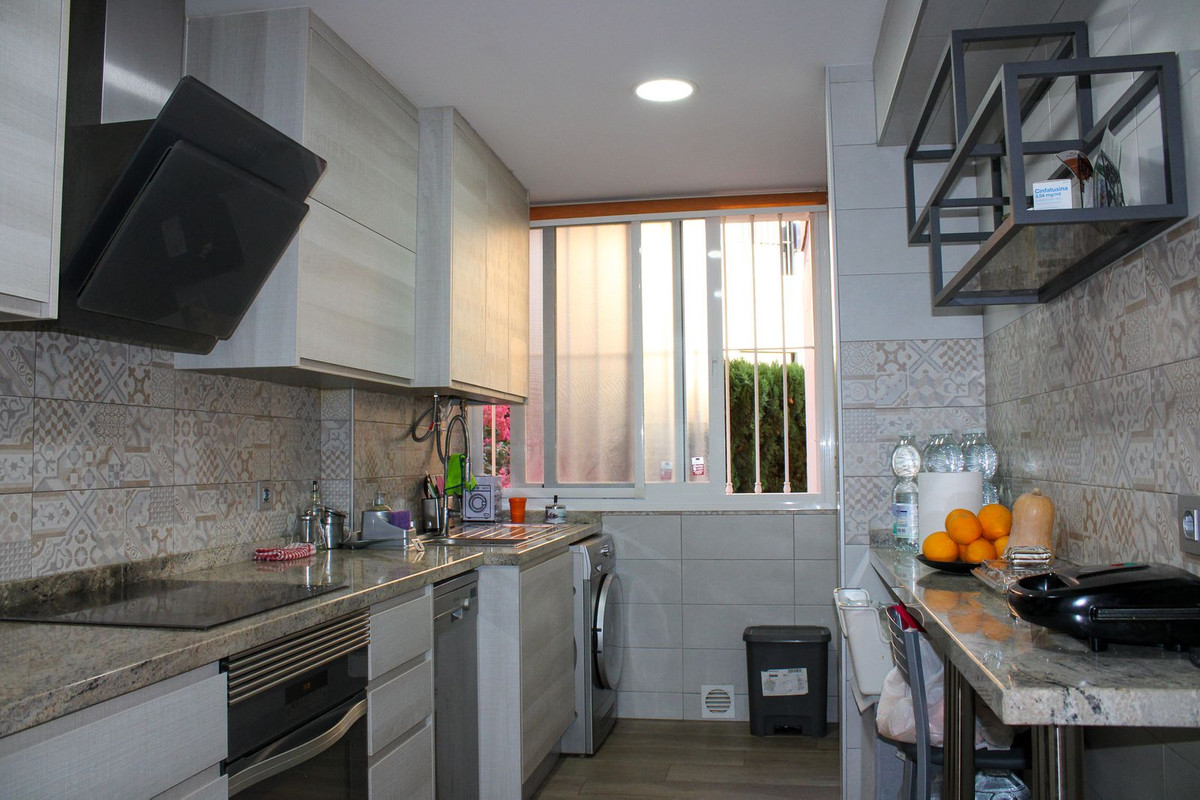 Apartment-in-Ciudad-Jardin-Ref-R5232190 Apartment for sale in Ciudad Jardín