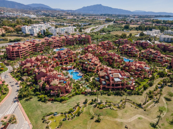 Apartment for sale in Estepona