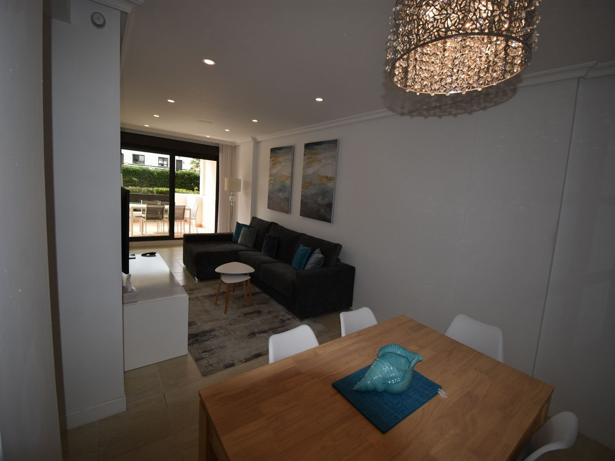 Apartment for sale in Estepona