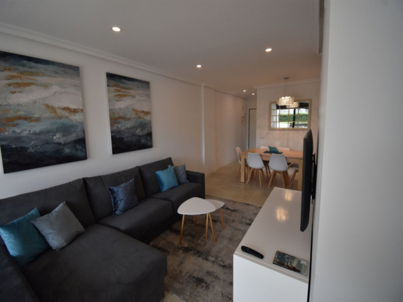 Apartment for sale in Estepona