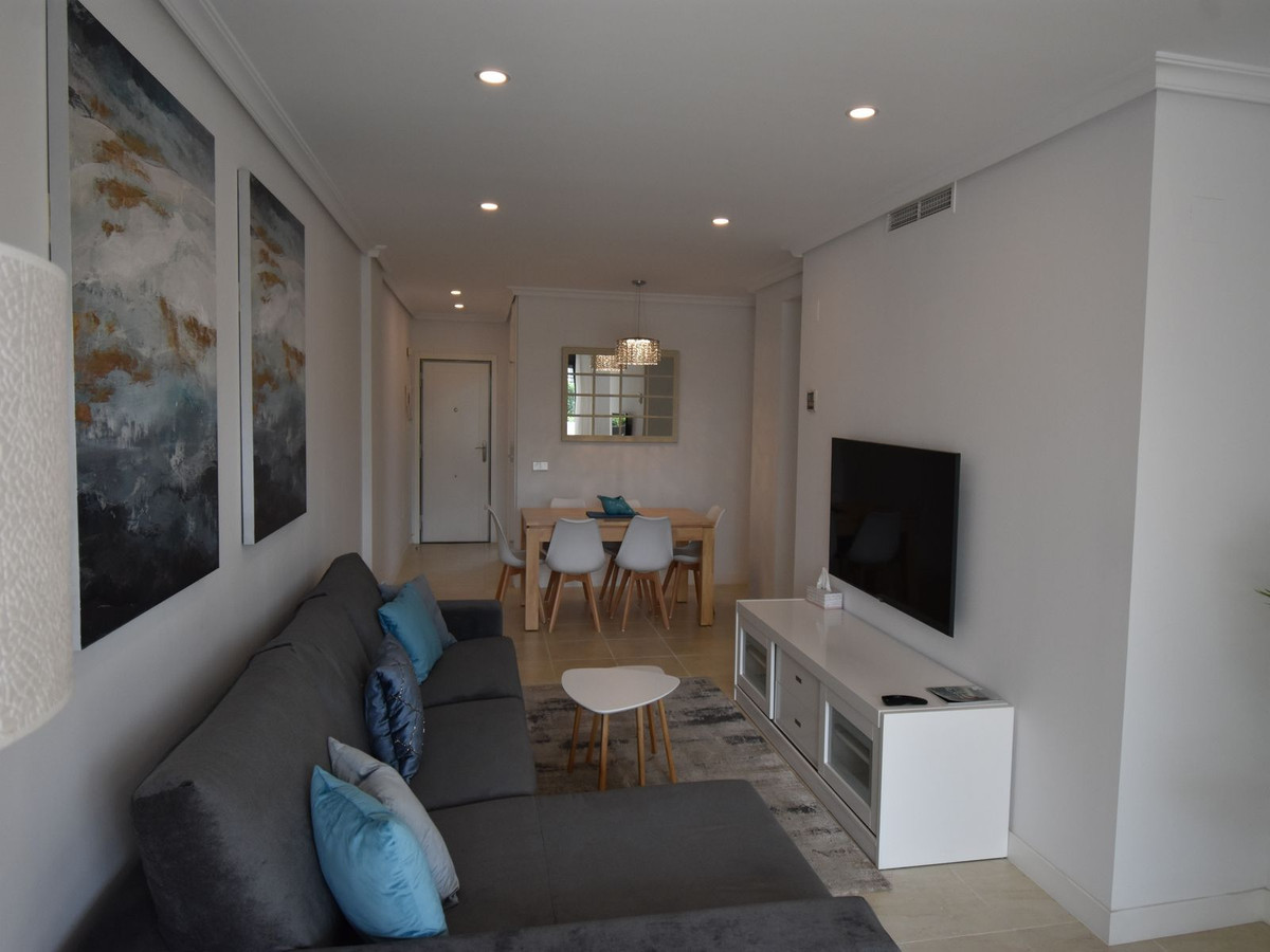 Apartment for sale in Estepona