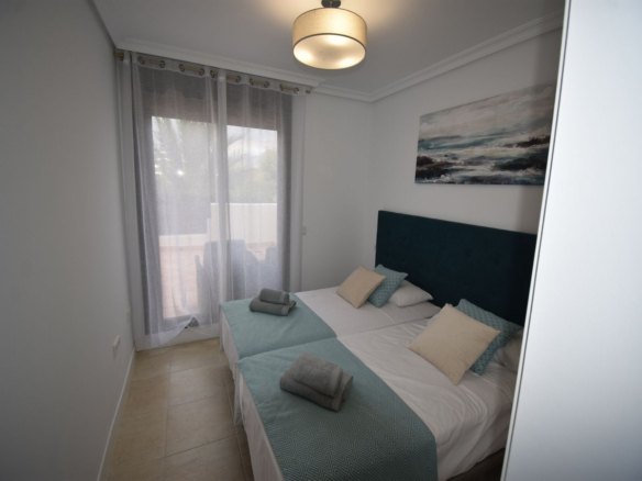 Apartment for sale in Estepona