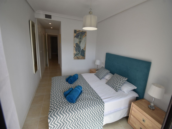 Apartment for sale in Estepona