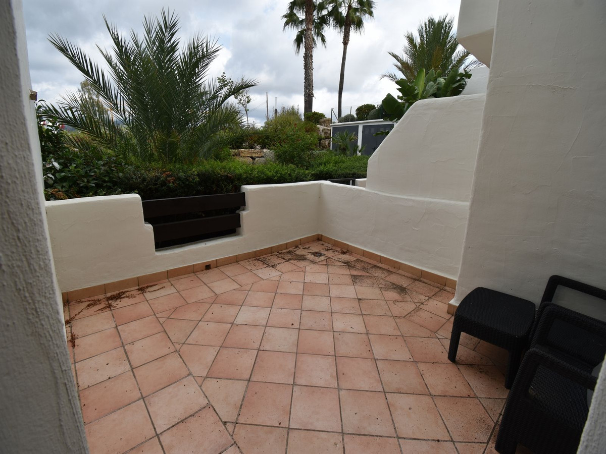 Apartment for sale in Estepona