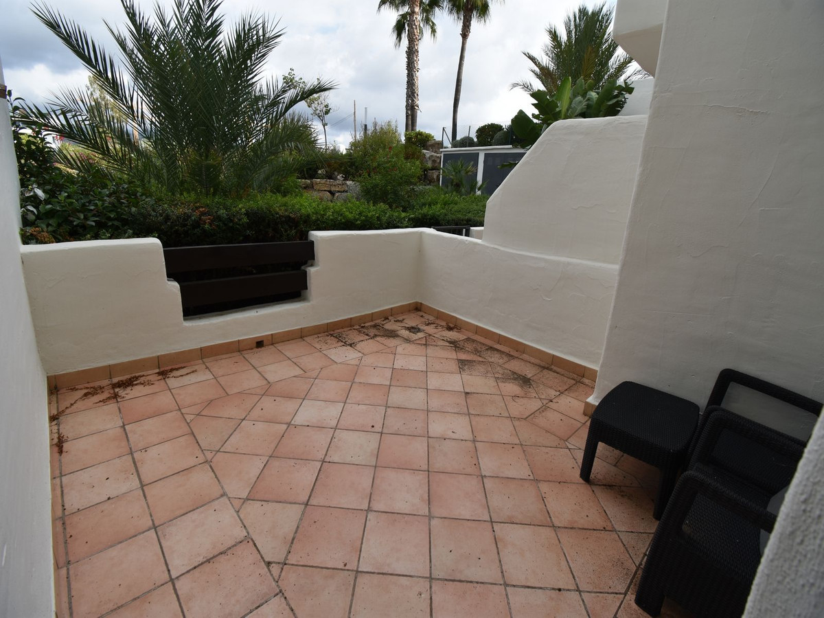 Apartment for sale in Estepona