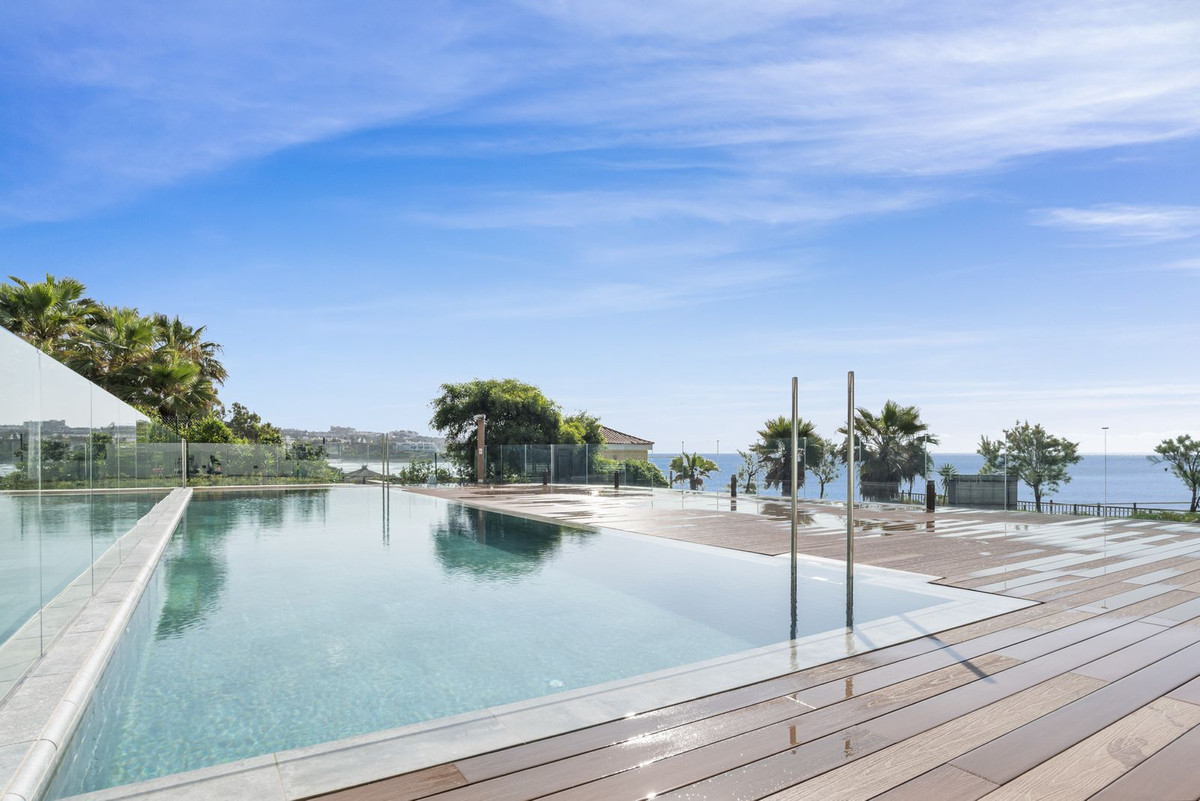 Apartment for sale in Estepona