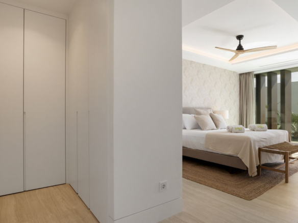 Apartment for sale in Estepona