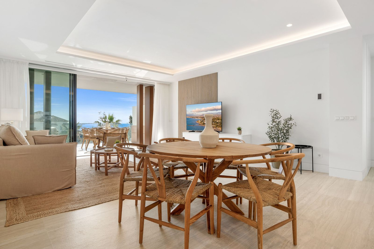 Apartment for sale in Estepona