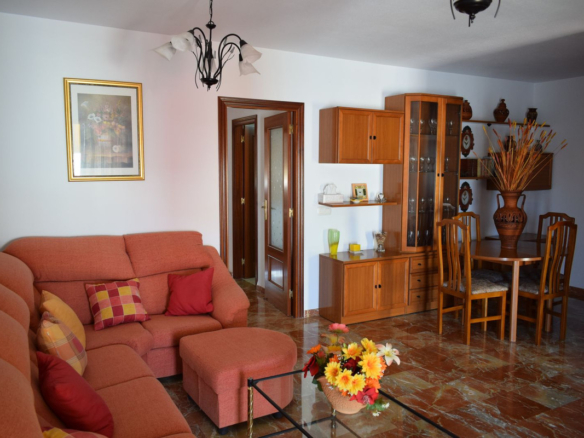 Lejlighed til salg i Estepona