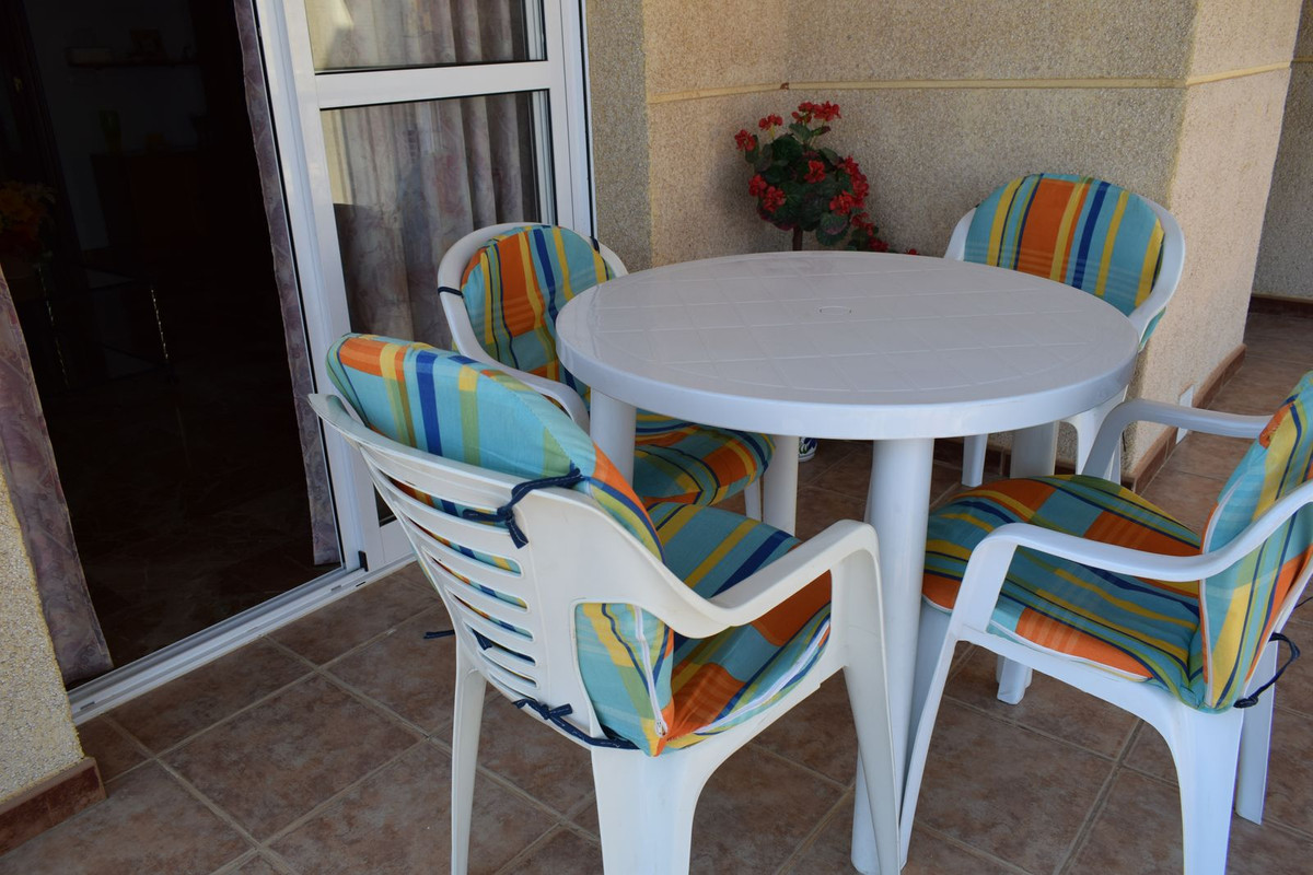 Lejlighed til salg i Estepona