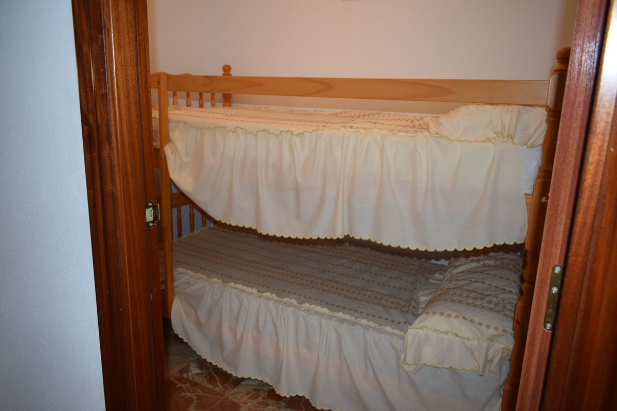 Lejlighed til salg i Estepona