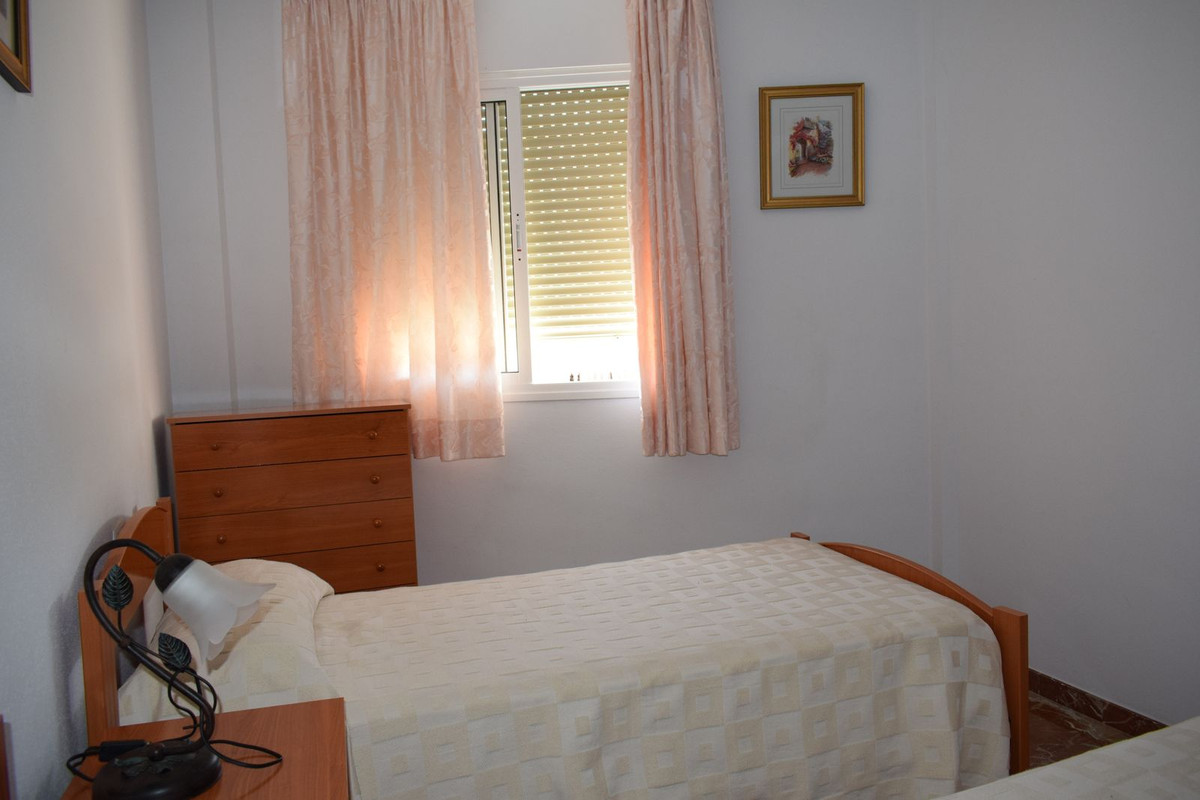 Lejlighed til salg i Estepona