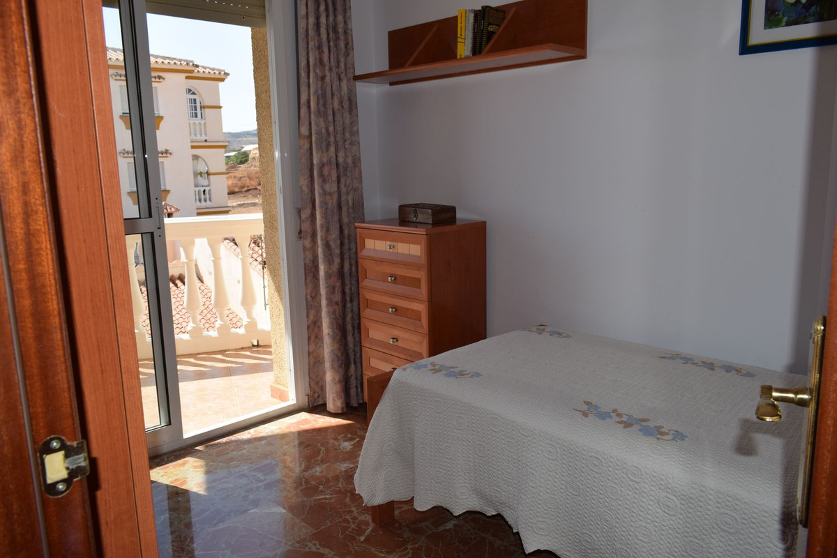 Lejlighed til salg i Estepona