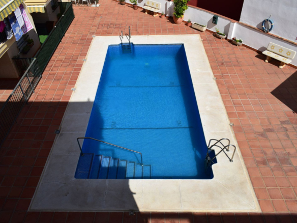 Lejlighed til salg i Estepona