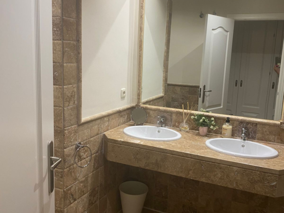 Apartment for sale in Estepona