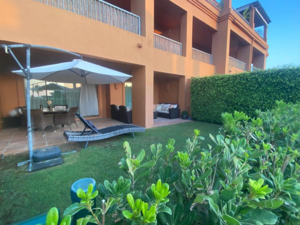 Apartment for sale in Estepona