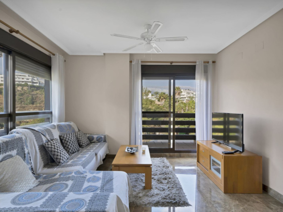 Apartment for sale in Estepona