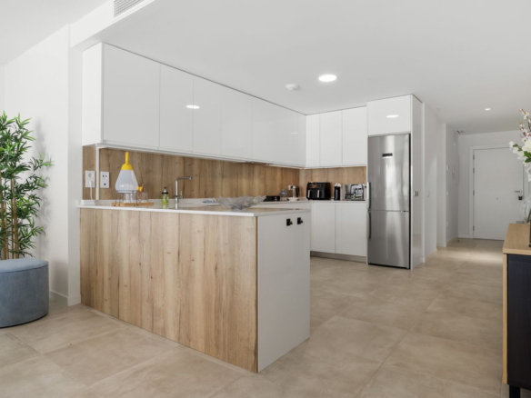Apartment for sale in Estepona