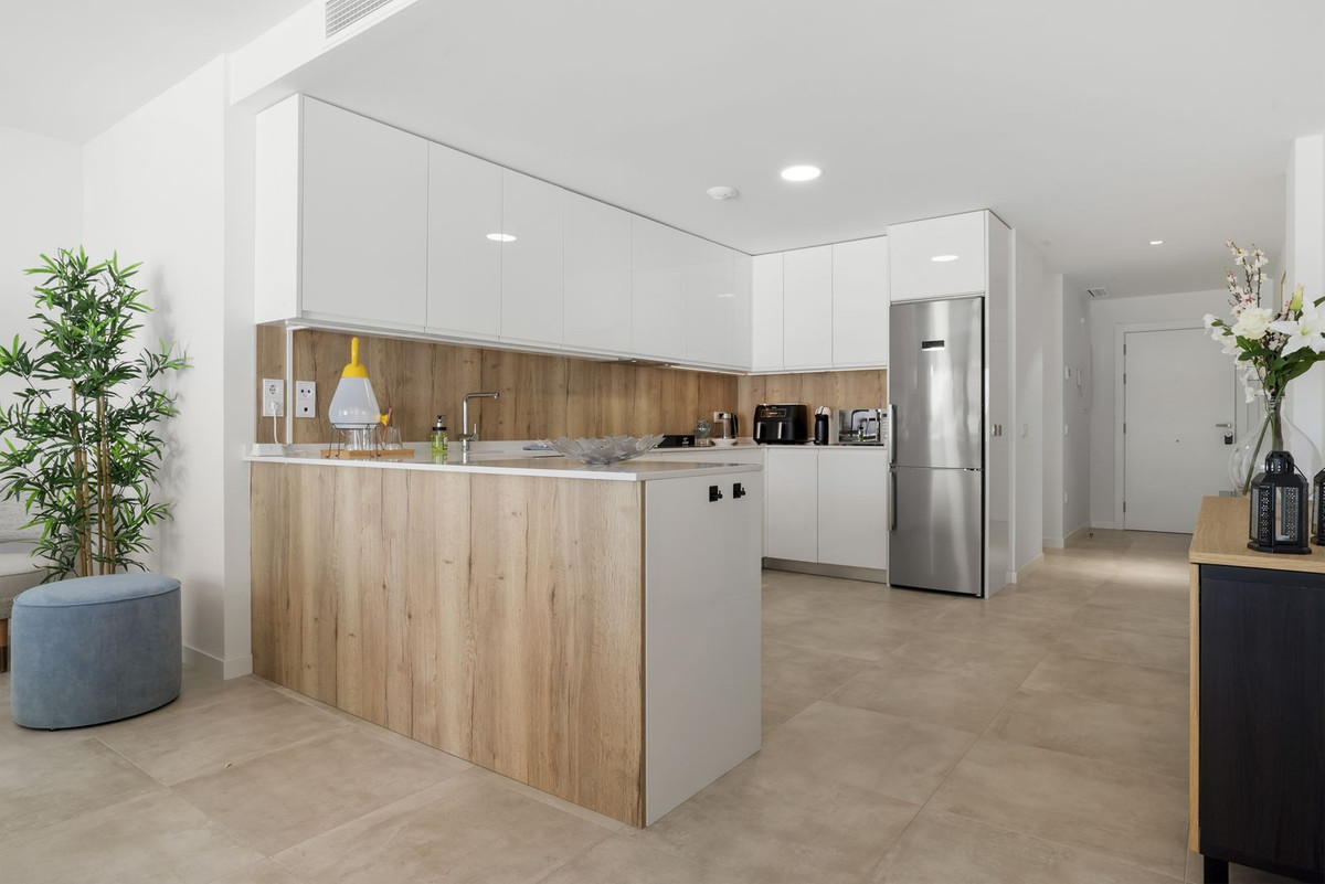 Apartment for sale in Estepona