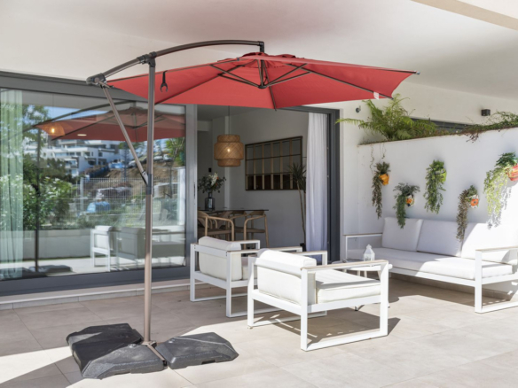 Apartment for sale in Estepona