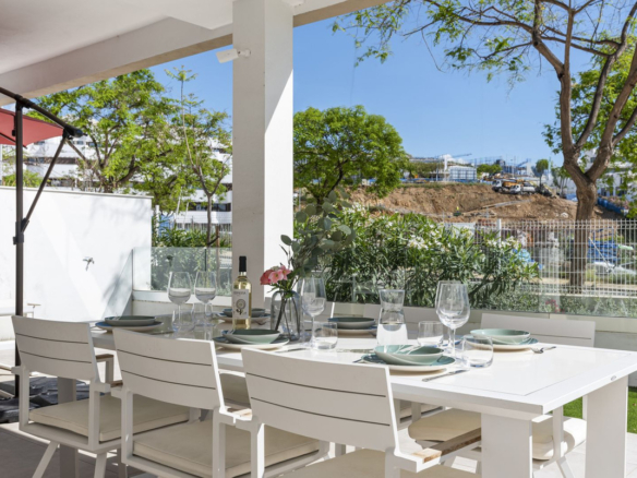 Apartment for sale in Estepona