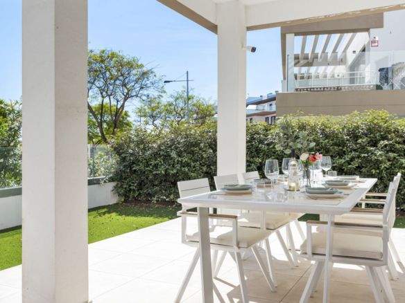 Apartment for sale in Estepona
