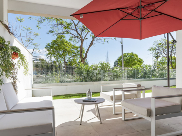 Apartment for sale in Estepona