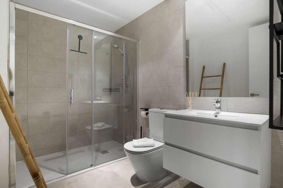 Apartment for sale in Estepona