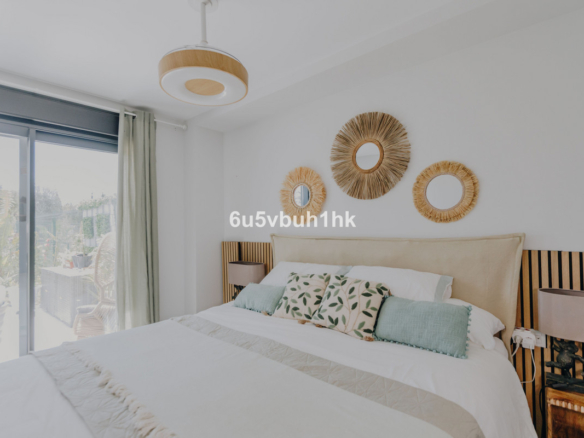 Apartment for sale in Estepona