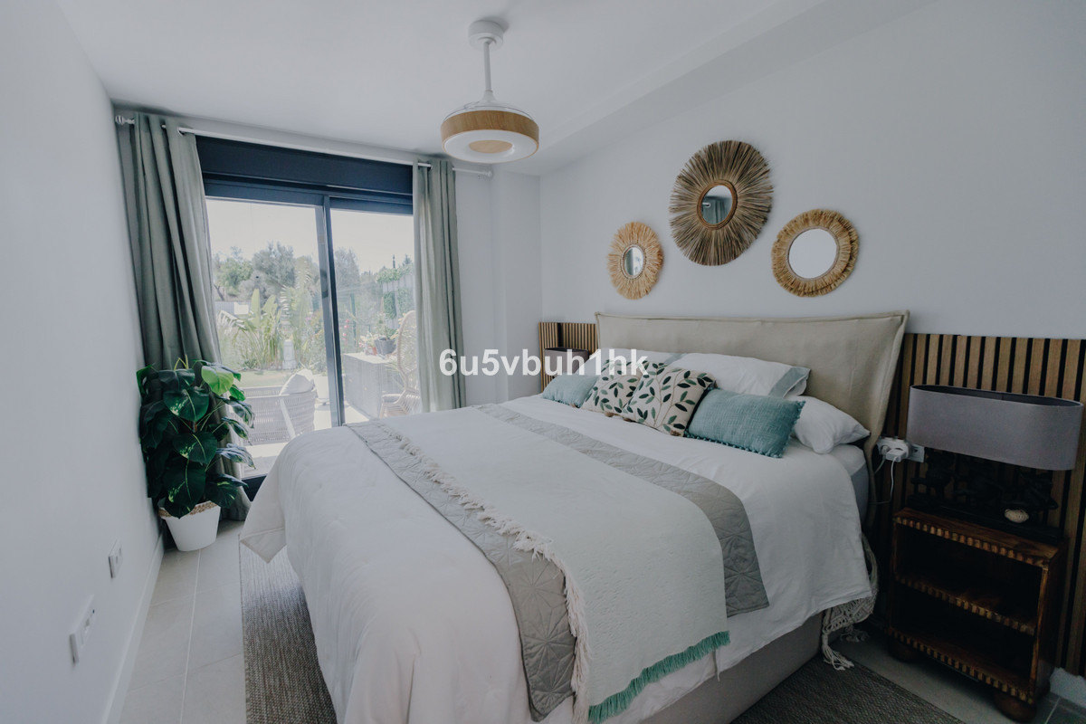 Apartment for sale in Estepona