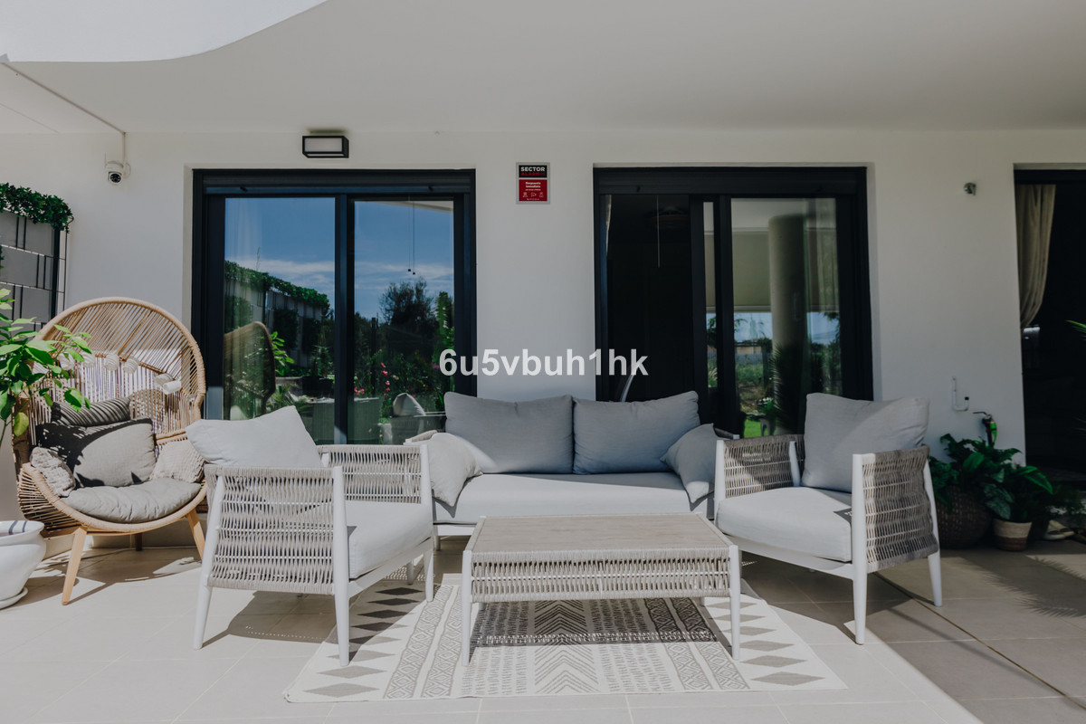 Apartment for sale in Estepona