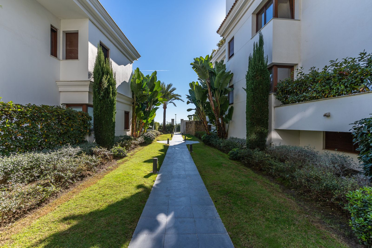 Apartment for sale in Estepona
