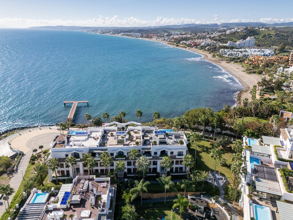 Apartment for sale in Estepona