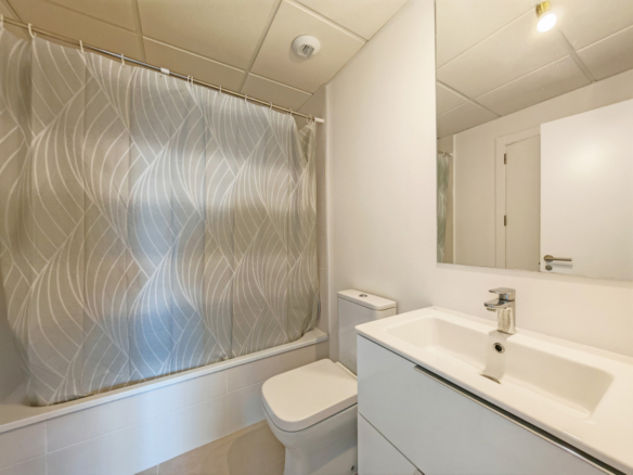Apartment for sale in Estepona