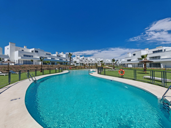 Apartment for sale in Estepona