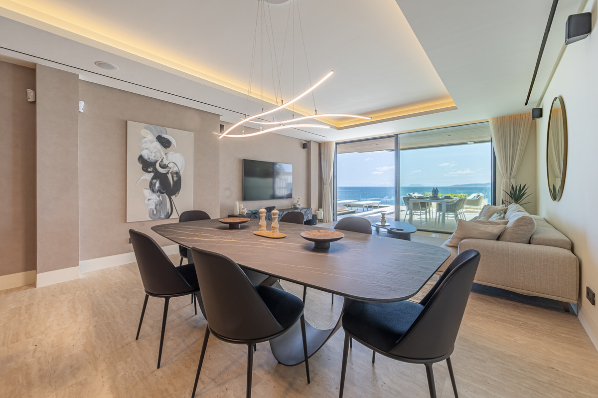 Apartment for sale in Estepona