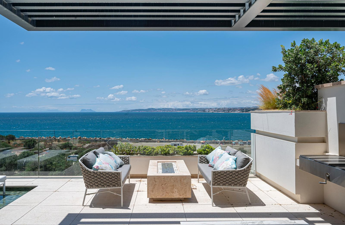 Apartment for sale in Estepona