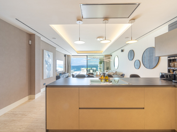 Apartment for sale in Estepona
