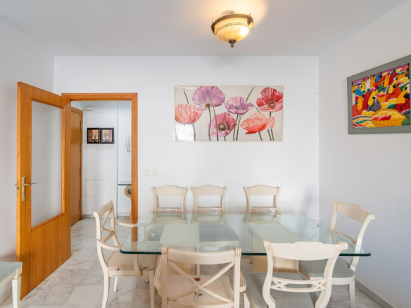 Apartment for sale in Estepona
