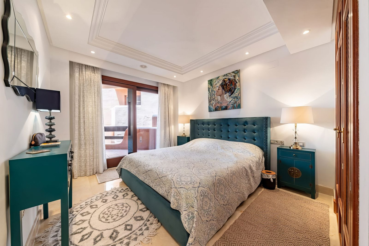 Apartment for sale in Estepona