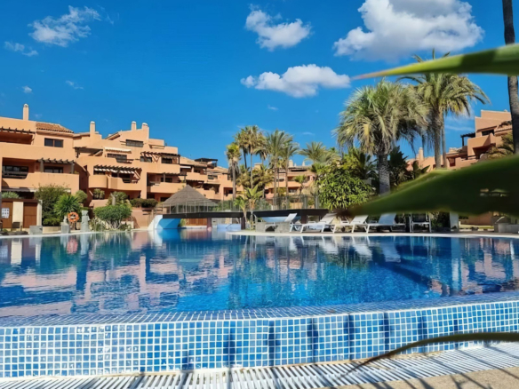 Apartment for sale in Estepona