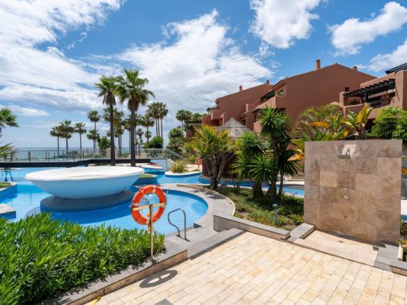 Apartment for sale in Estepona
