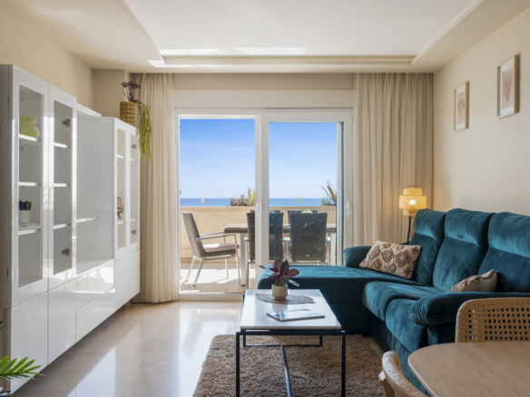 Apartment for sale in Estepona