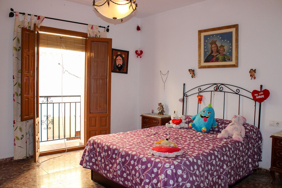 Apartment for sale in Frigiliana
