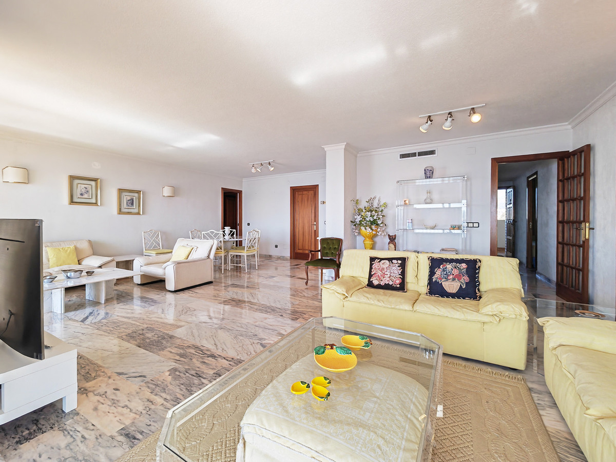 Apartment for sale in Fuengirola