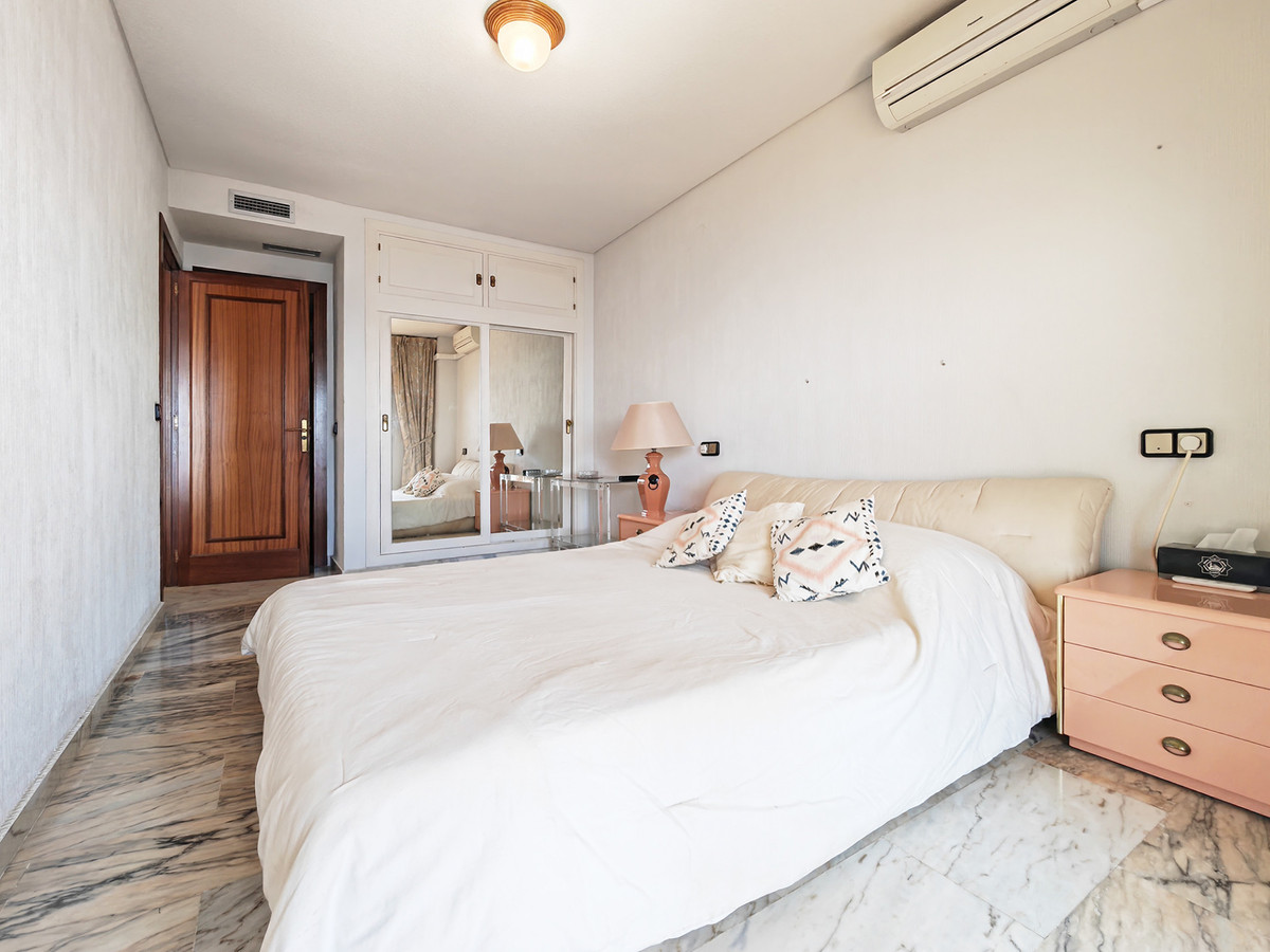 Apartment for sale in Fuengirola