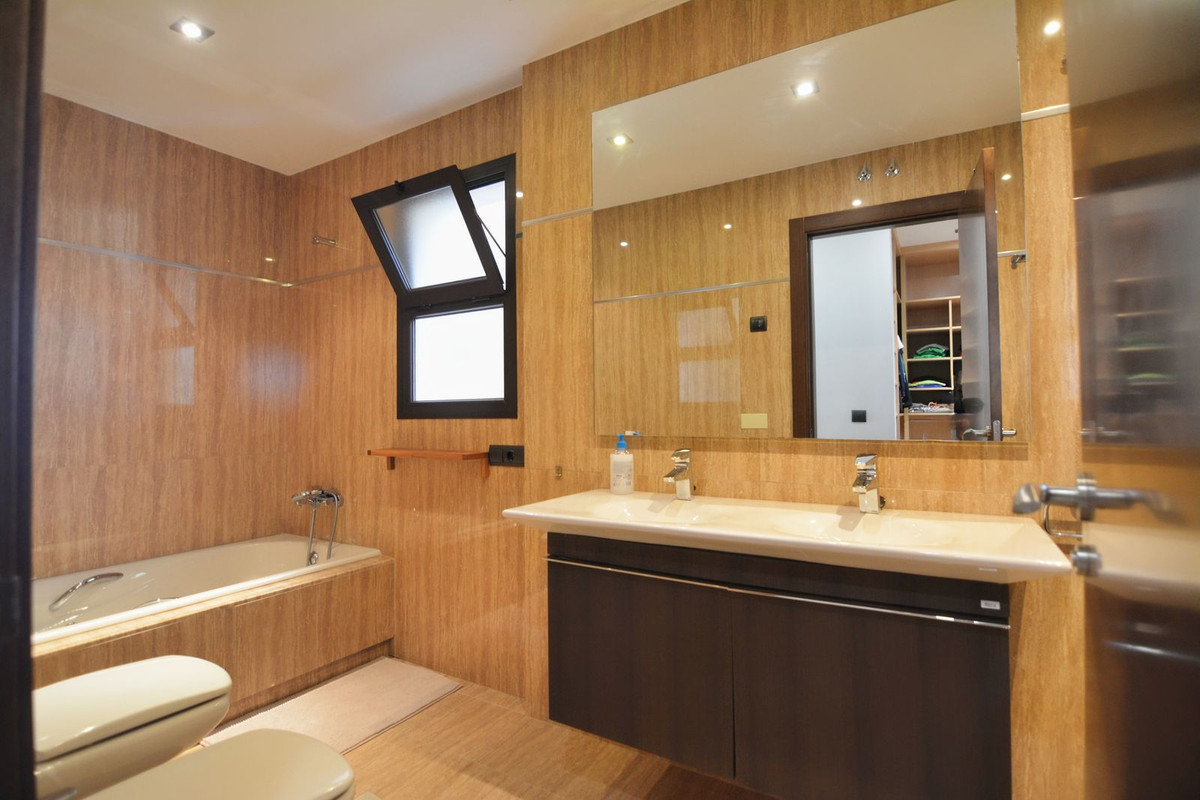 Apartment for sale in Fuengirola