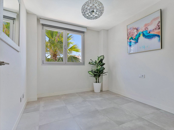 Apartment for sale in Fuengirola
