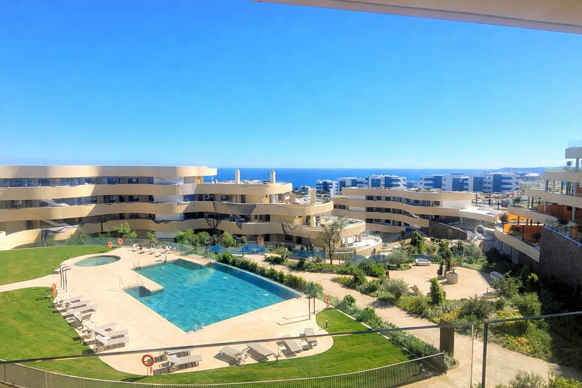 Apartment-in-Fuengirola-Ref-R5283223 Apartment for sale in Fuengirola