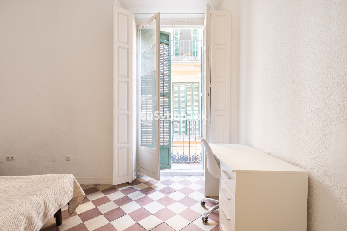 Apartment for sale in Málaga
